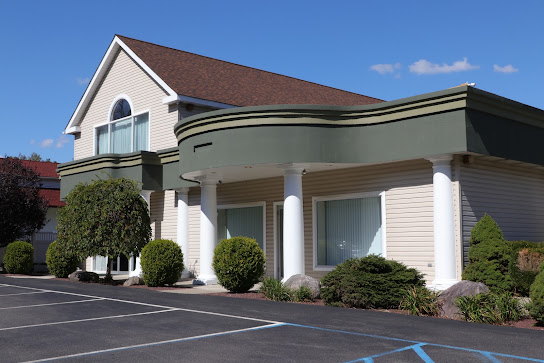 Bolock Funeral Home gallery image 3